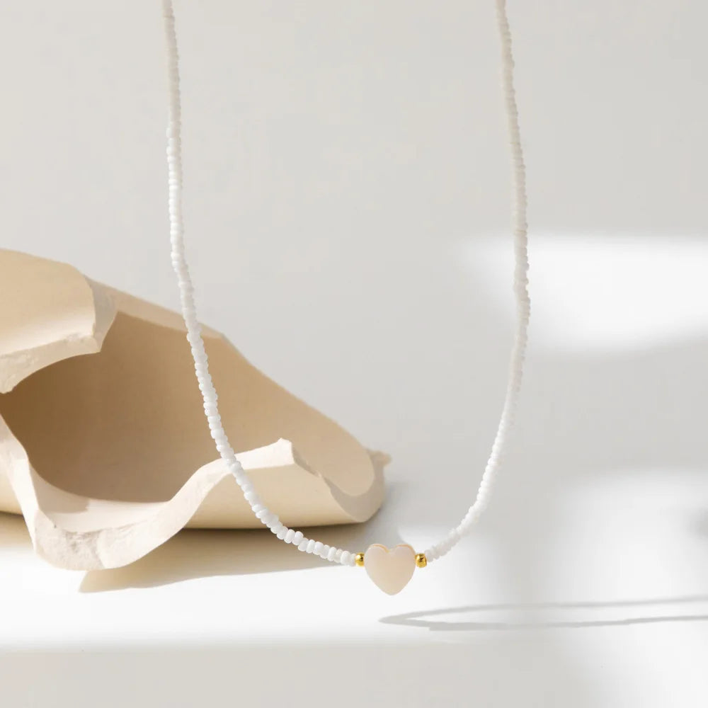 Handmade Natural Shell Heart Bead Necklace – Personalized Simple Fashion Jewelry