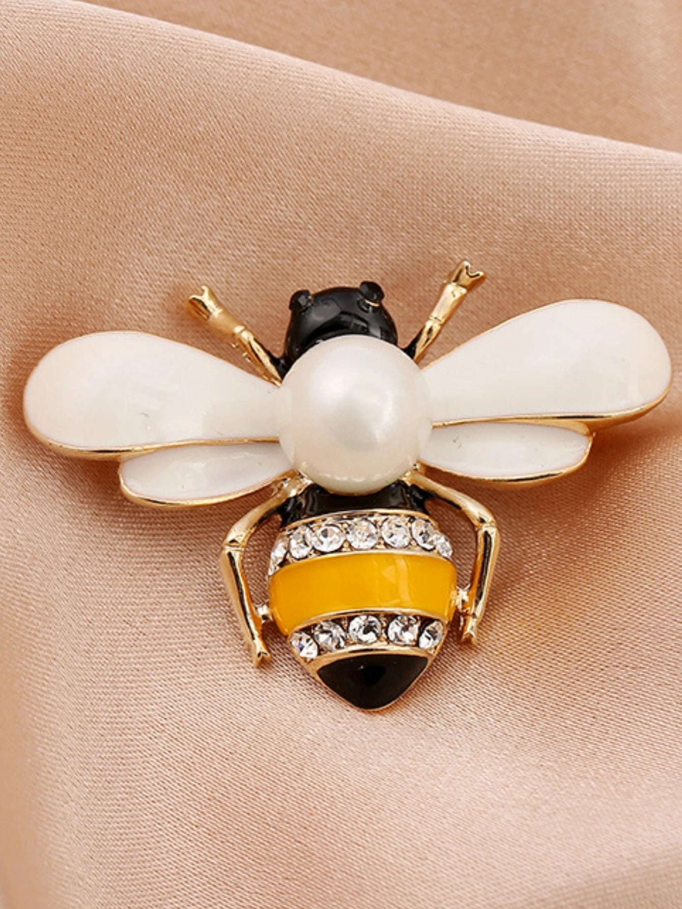 Women’s Fashion Pearl & Crystal Bee Brooch Pin – Trendy Personalized Jewelry Gift (Multiple Variants)