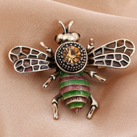 Women’s Fashion Pearl & Crystal Bee Brooch Pin – Trendy Personalized Jewelry Gift (Multiple Variants)
