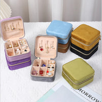 Velvet Jewelry Storage Box – Portable Travel Organizer for Rings, Earrings & Necklaces (8 Colors)
