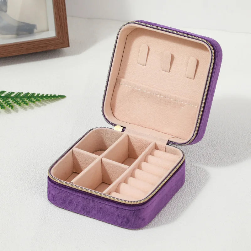 Velvet Jewelry Storage Box – Portable Travel Organizer for Rings, Earrings & Necklaces (8 Colors)