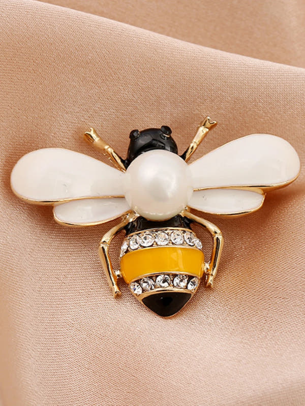 Women’s Fashion Pearl & Crystal Bee Brooch Pin – Trendy Personalized Jewelry Gift (Multiple Variants)