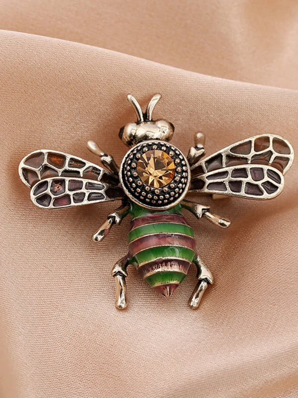 Women’s Fashion Pearl & Crystal Bee Brooch Pin – Trendy Personalized Jewelry Gift (Multiple Variants)