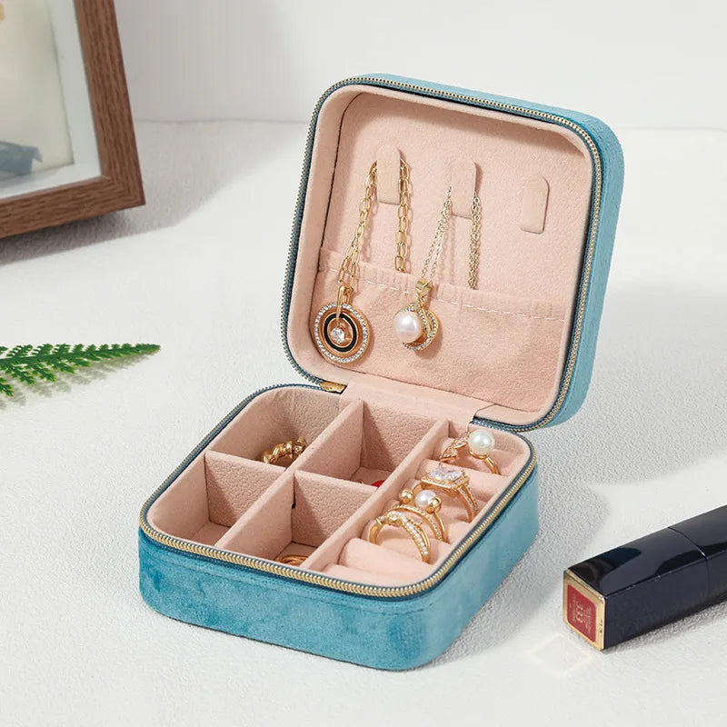 Velvet Jewelry Storage Box – Portable Travel Organizer for Rings, Earrings & Necklaces (8 Colors)
